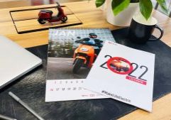 NIU 2022 desk and wall calendars